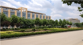 銀箭鋁粉廠區(qū)實(shí)景拍攝_副本.jpg 銀箭鋁粉廠區(qū)實(shí)景拍攝_副本.jpg