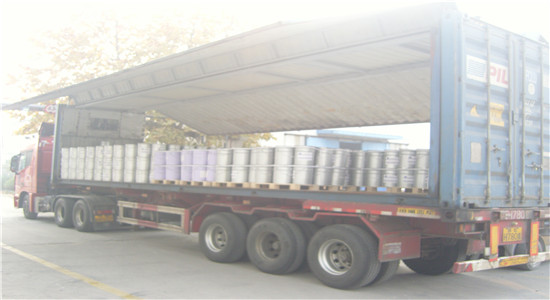 銀箭鋁粉鋁銀漿裝車物流06.jpg 銀箭鋁粉鋁銀漿裝車物流06.jpg